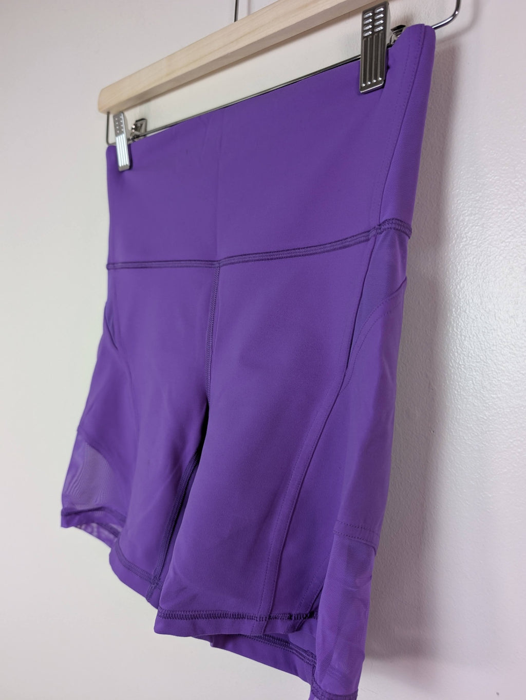 Lululemon purple shorts - 6