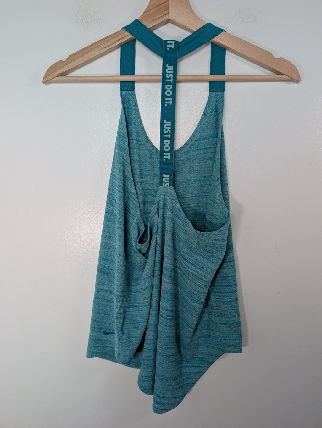 Nike turquoise tank- XS