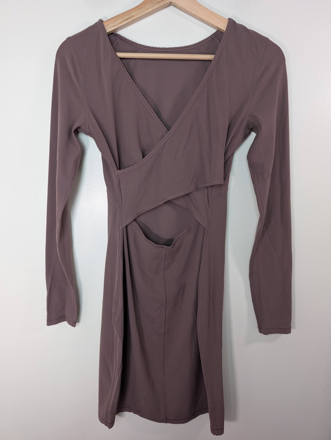 Lululemon brown contour dress - Appears S