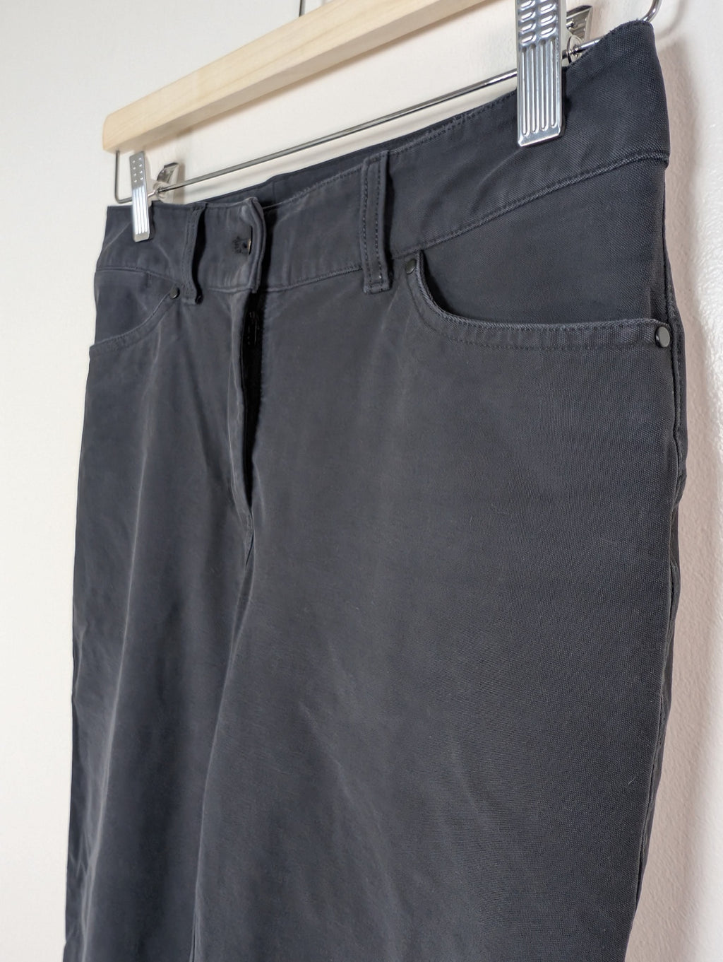 Lululemon black wide leg pant - 26
