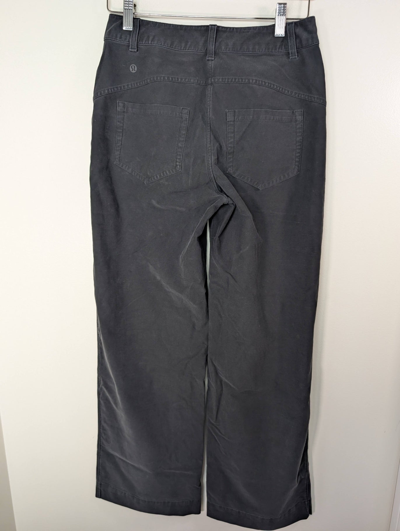 Lululemon black wide leg pant - 26