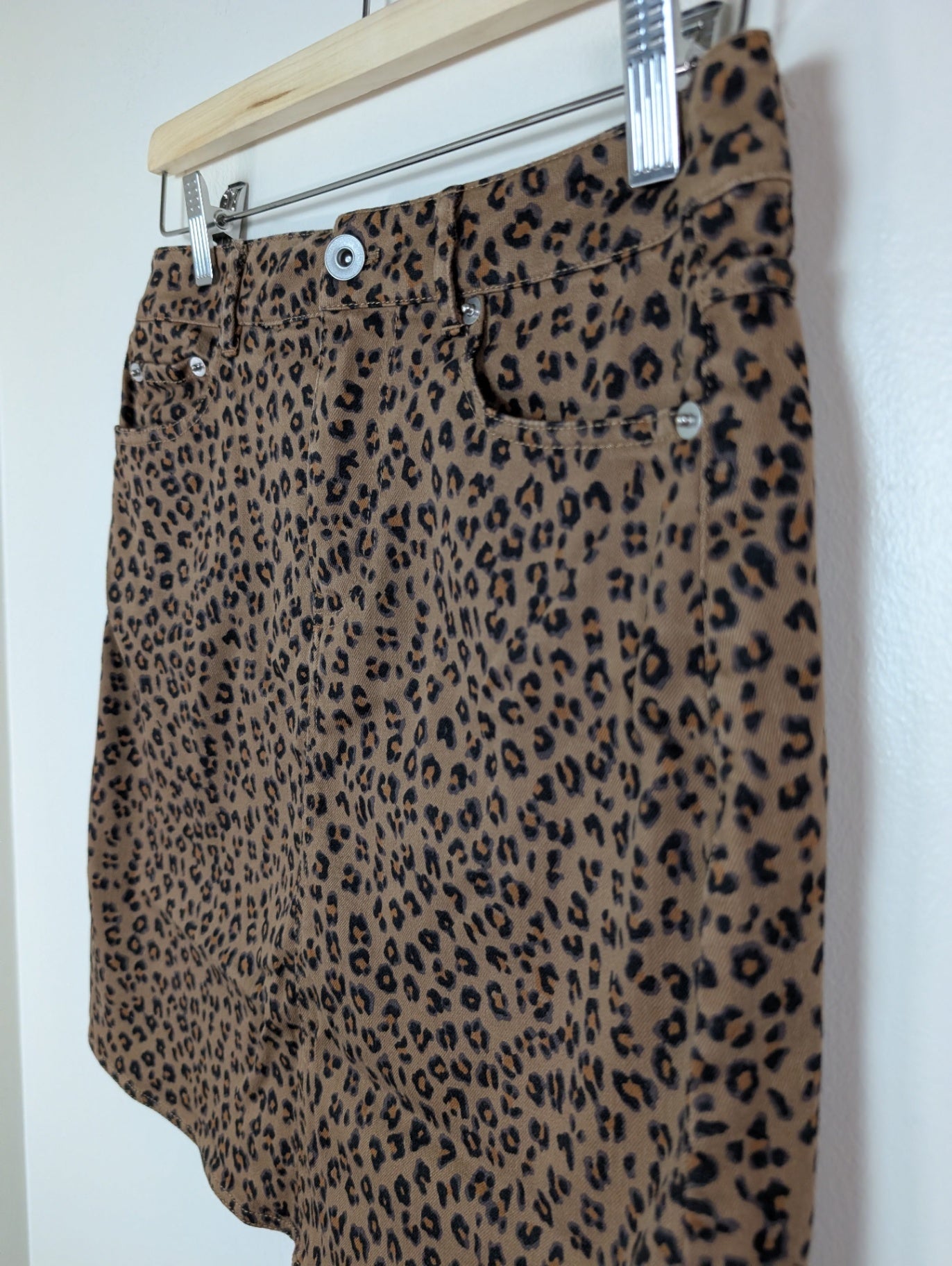 CeCe leopard skirt - 4