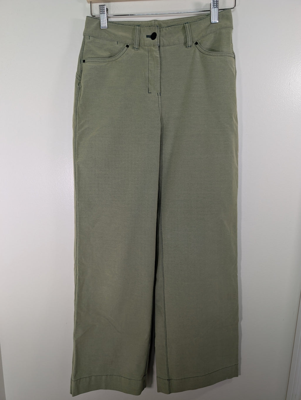 Lululemon city sleek wide leg pant - SZ 26
