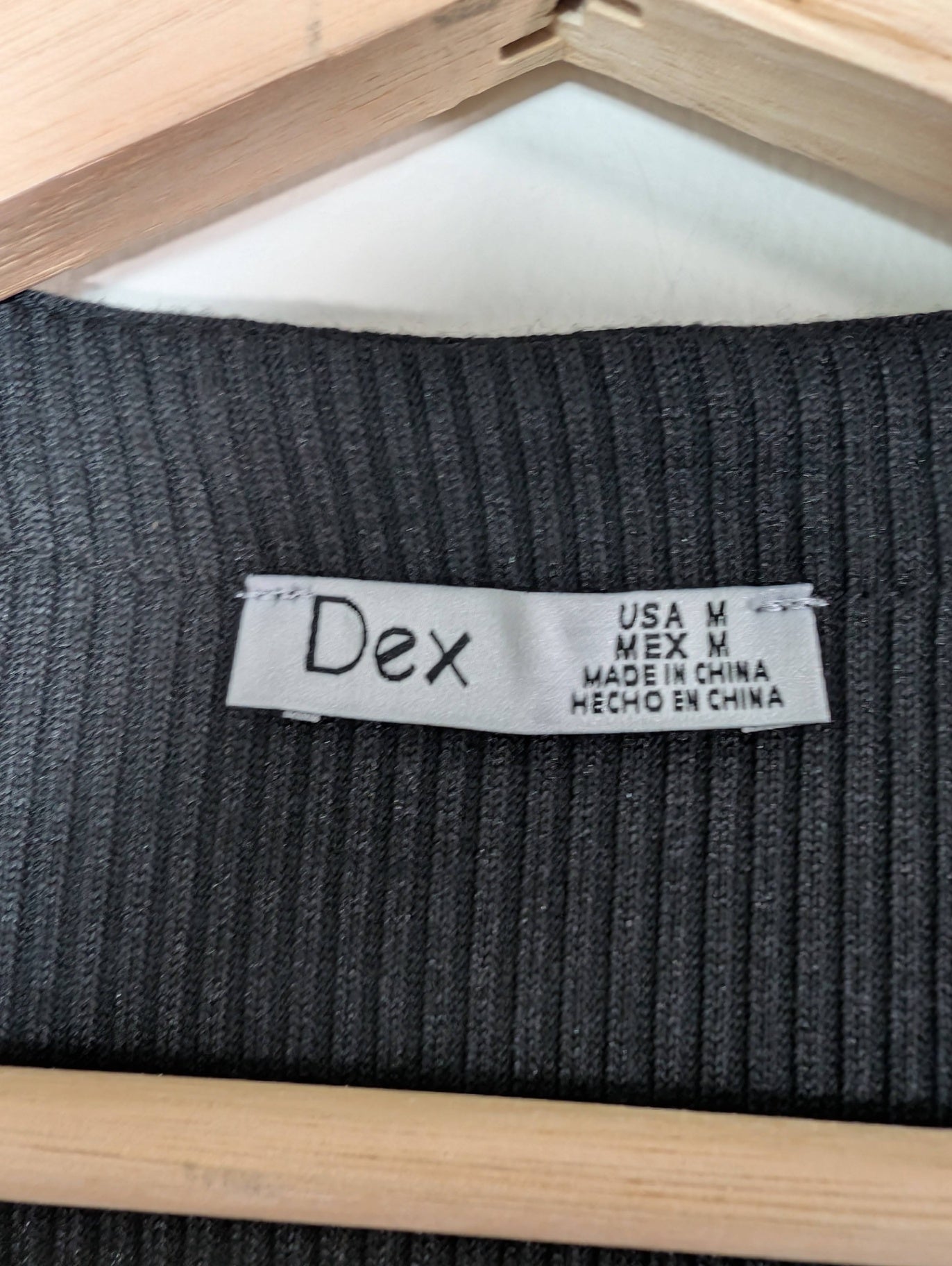 NWT Dex ribbed button up dress - M