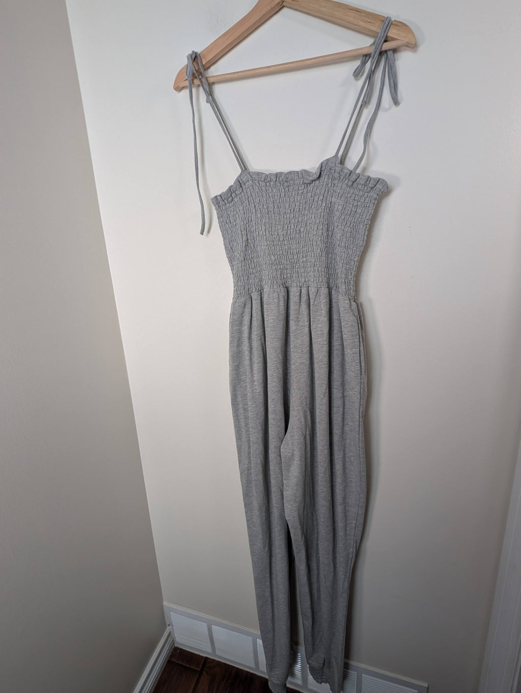 Venus grey jumpsuit- M
