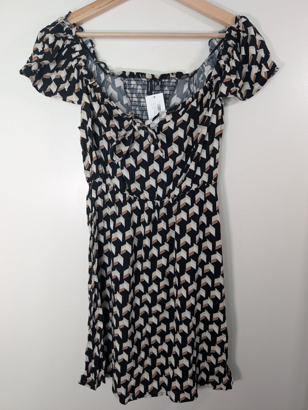 NWT Vero Moda dress - M