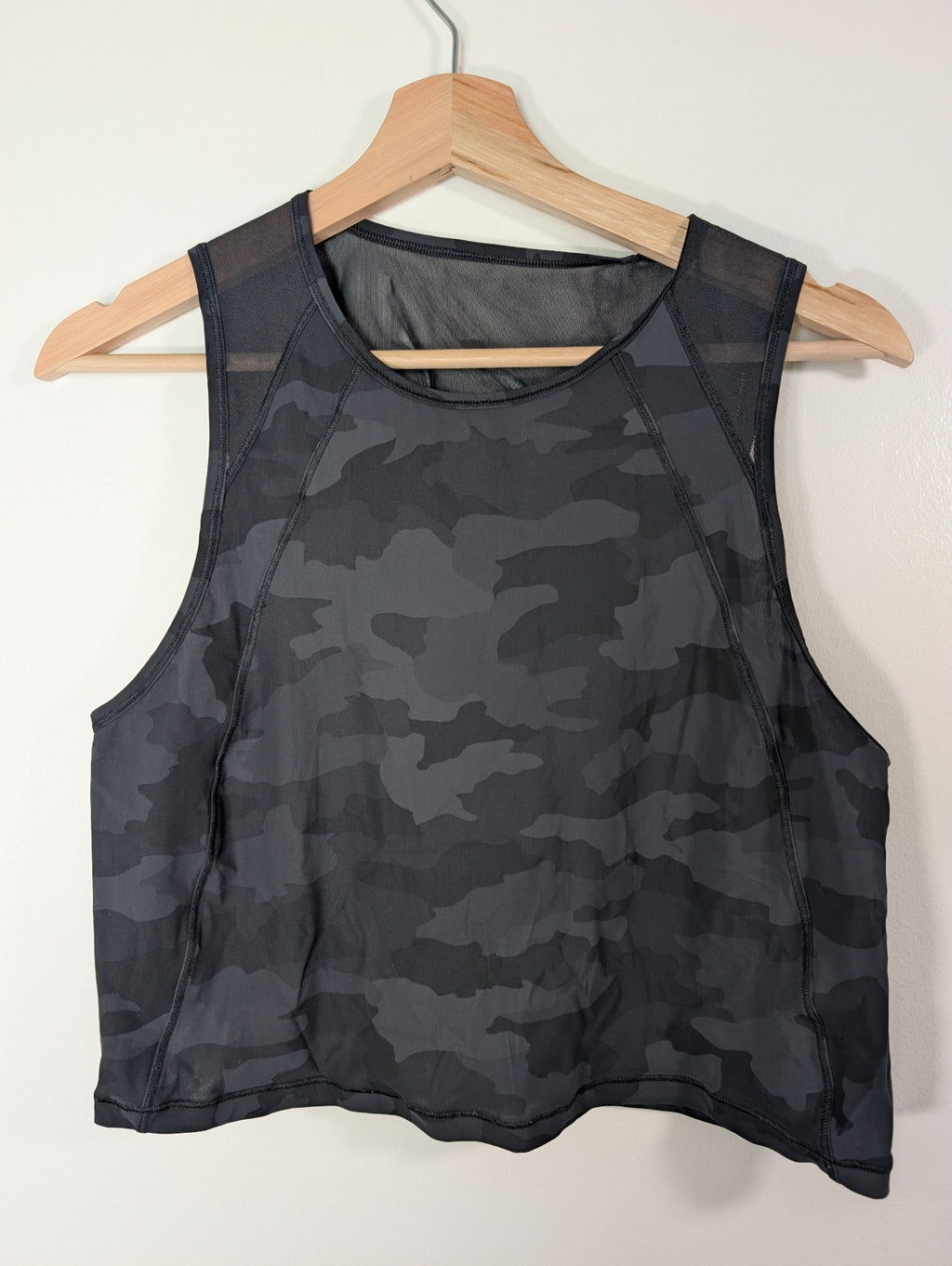 Lululemon camo tank - Appears M