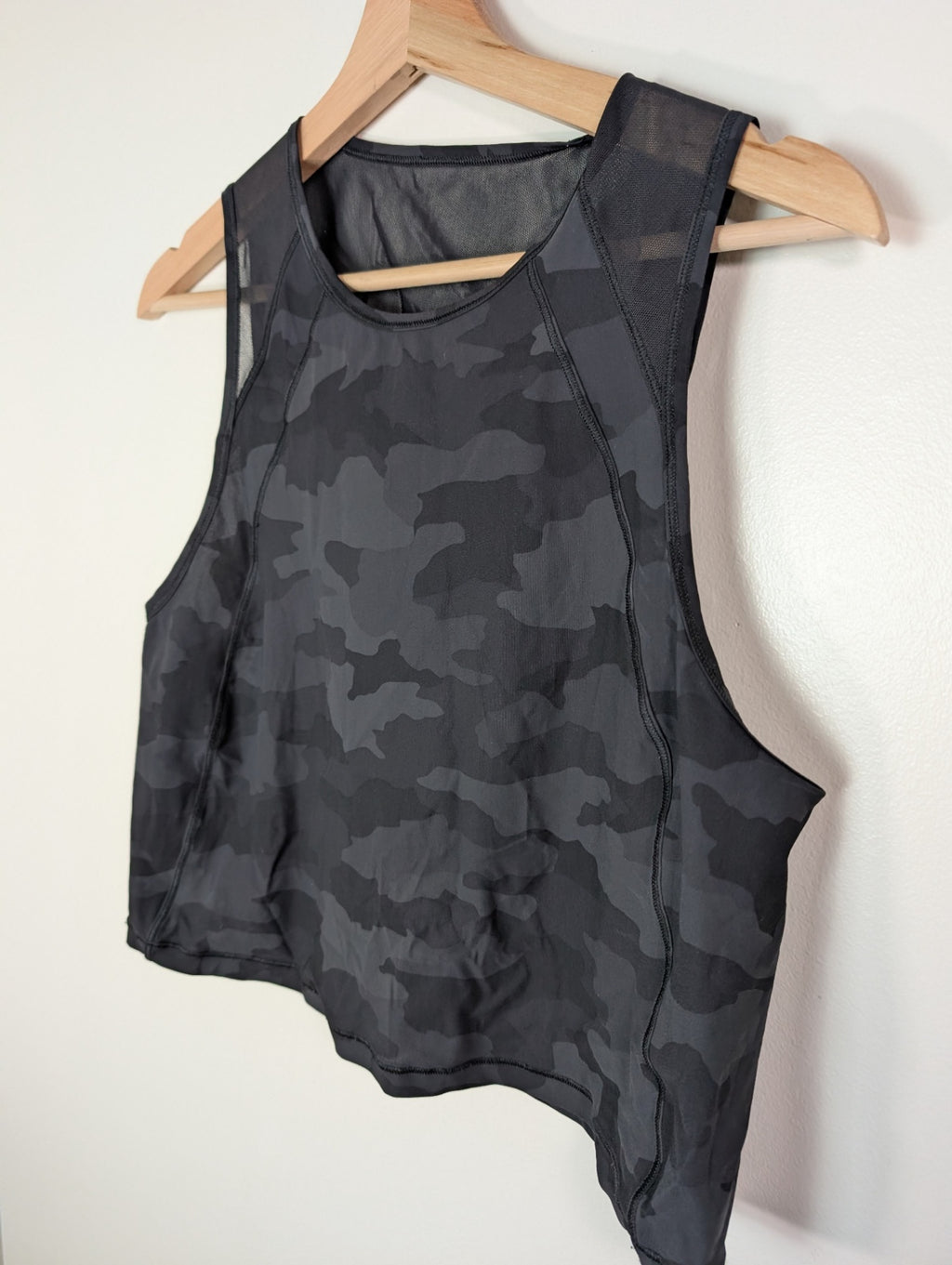 Lululemon camo tank - Appears M