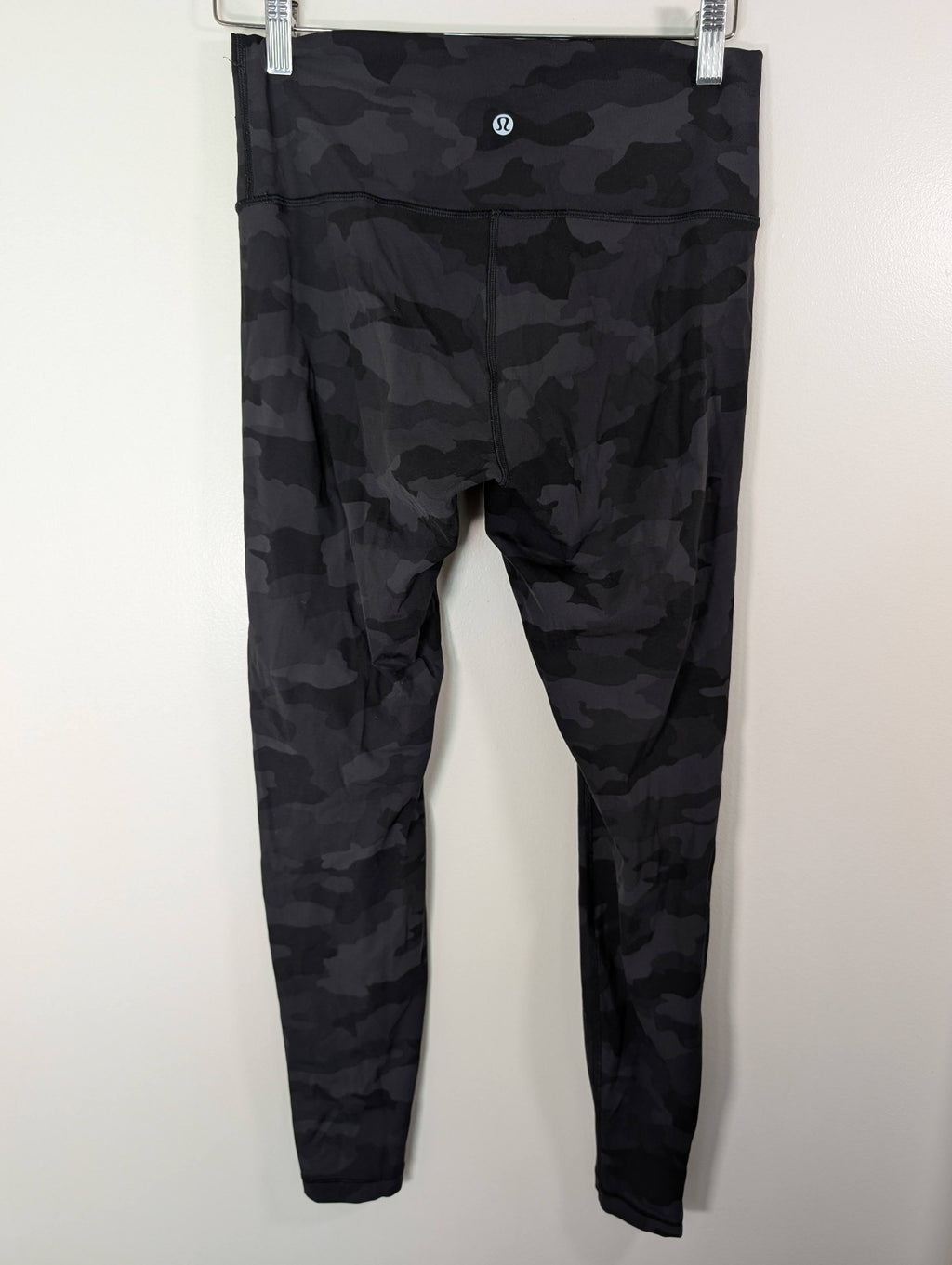 Lululemon camo leggings - 8