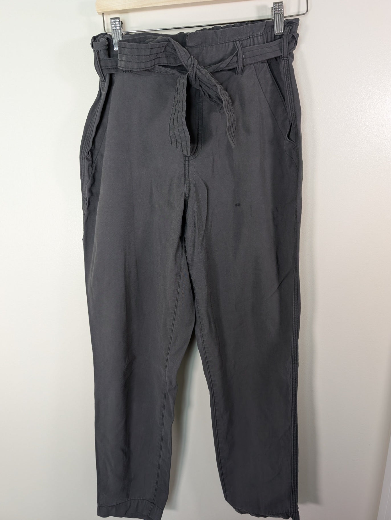 Old Navy tie waist pants - S