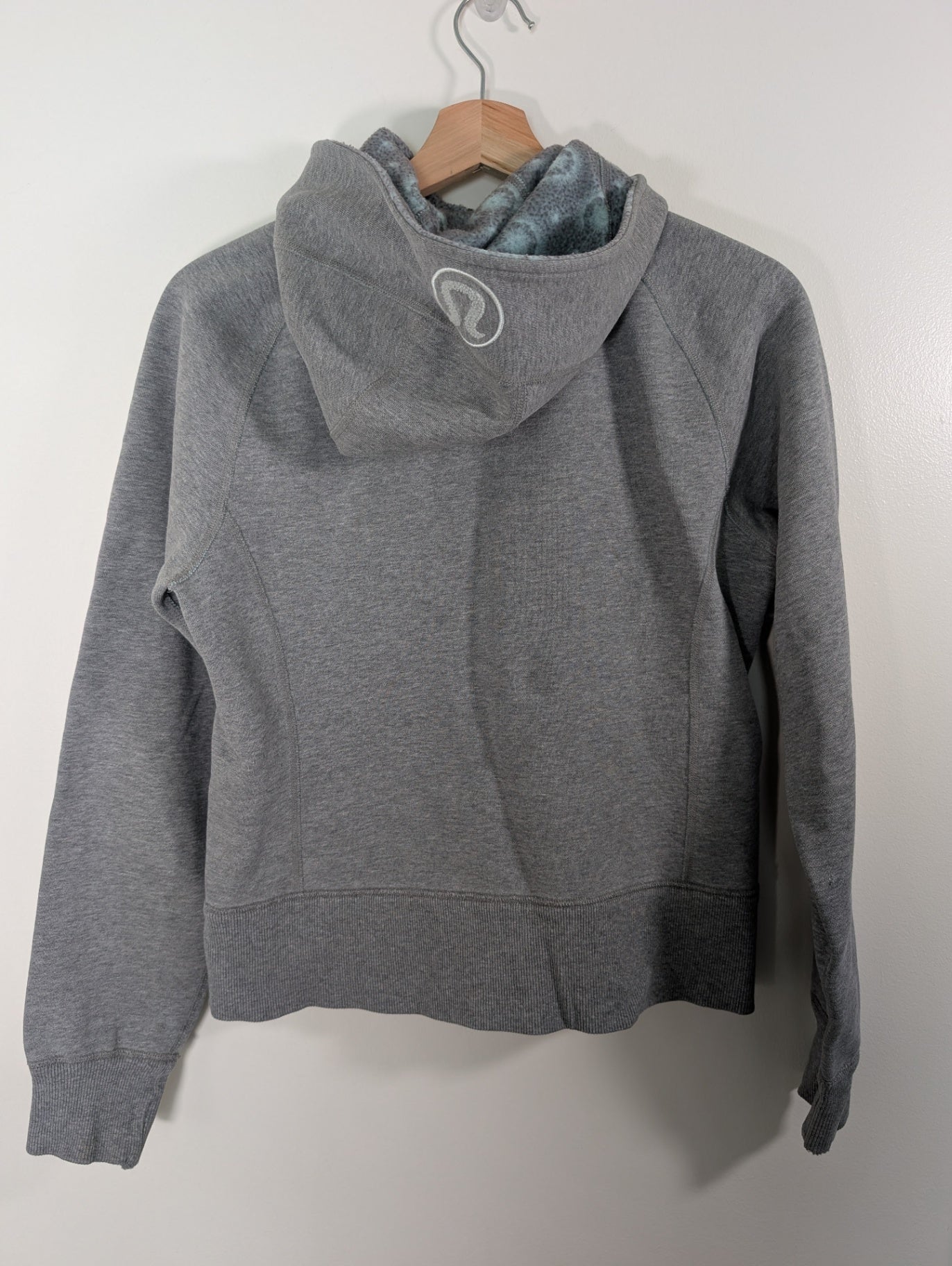 Lululemon scuba zip up hoodie - Appears S