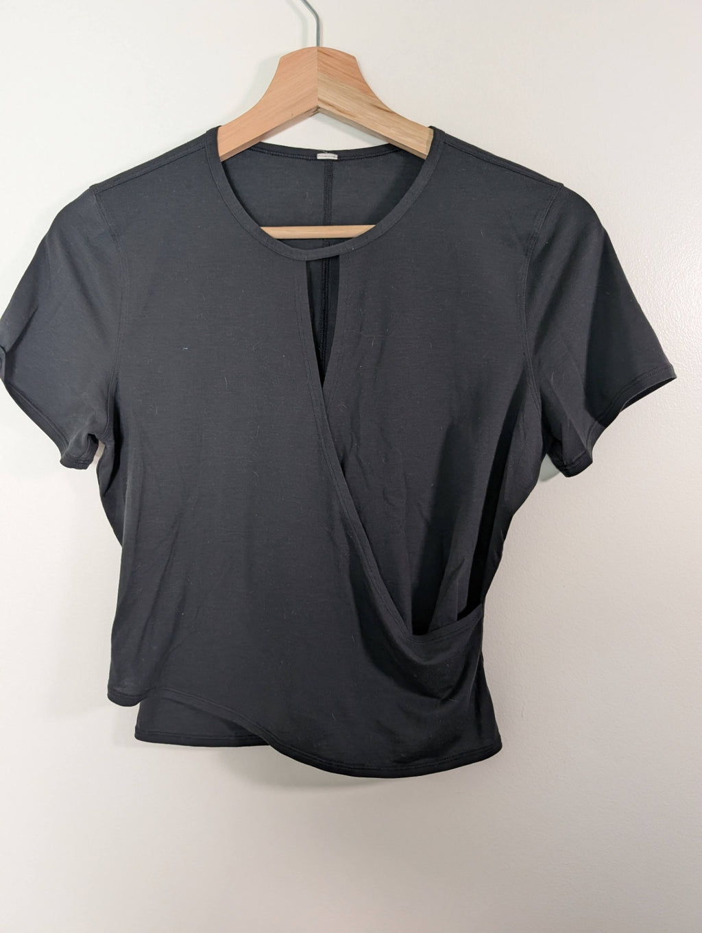 Lululemon round trip short sleeve - Appears S