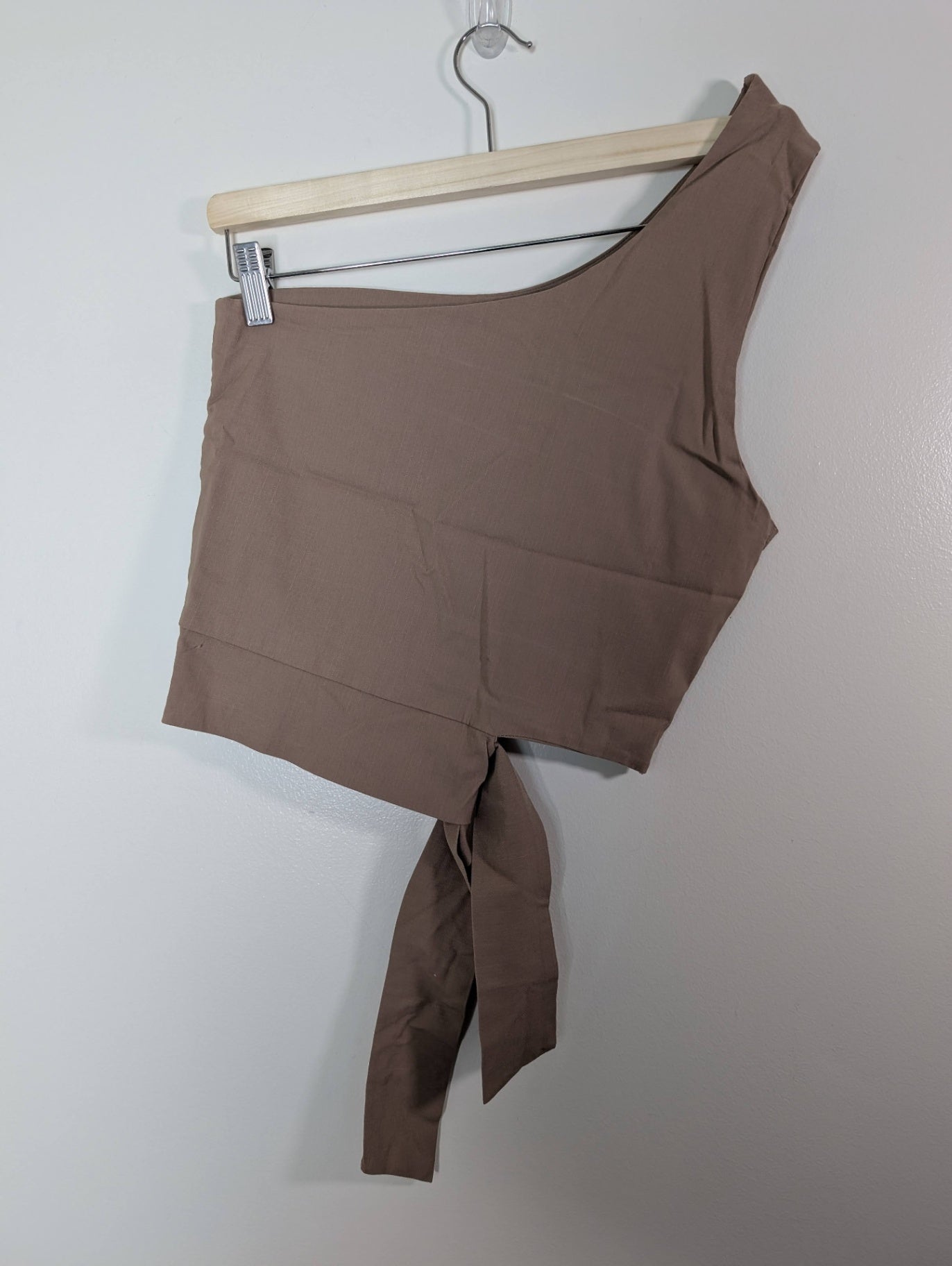 Navajo's one shoulder top - M