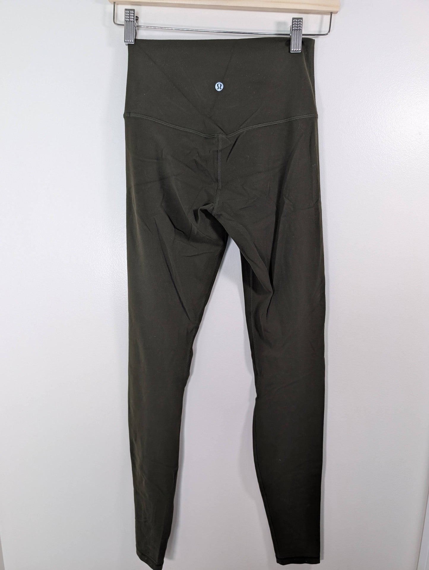 Lululemon green leggings - 6 Tall