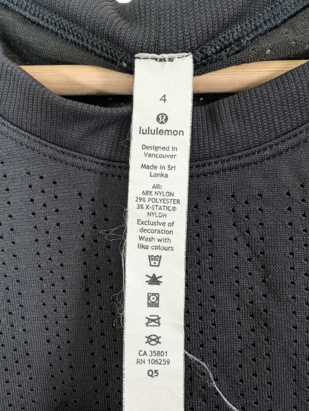 Lululemon train to be tank - 4