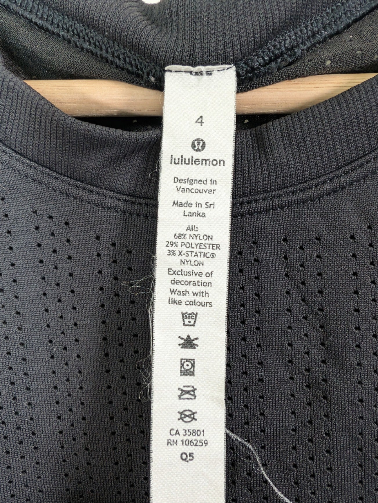 Lululemon train to be tank - 4