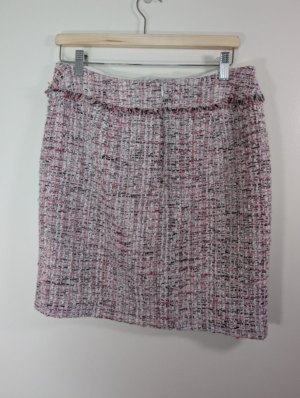 White House Black Market pink tweed skirt - 10