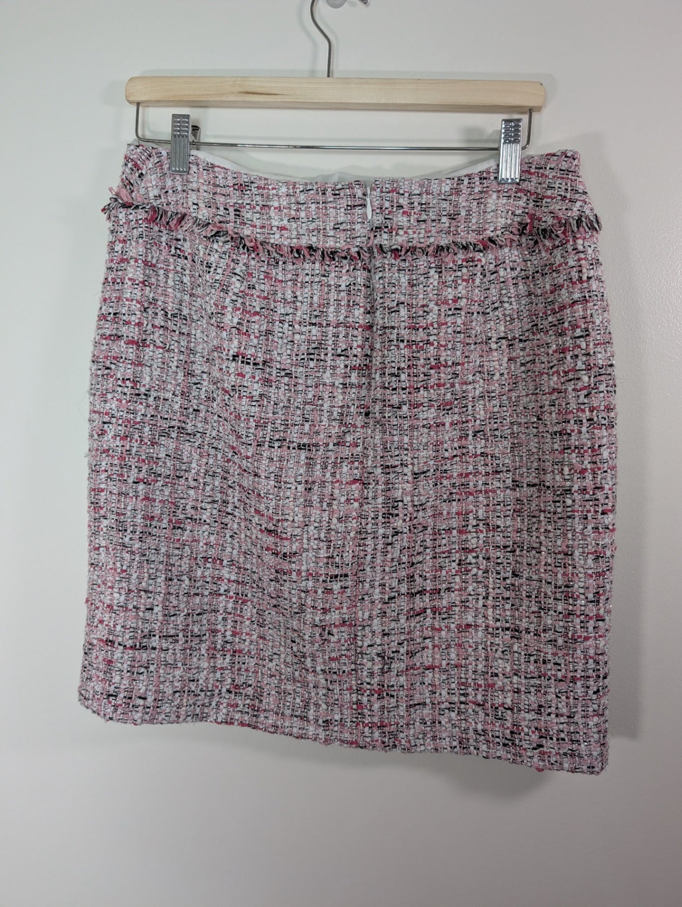 White House Black Market pink tweed skirt - 10