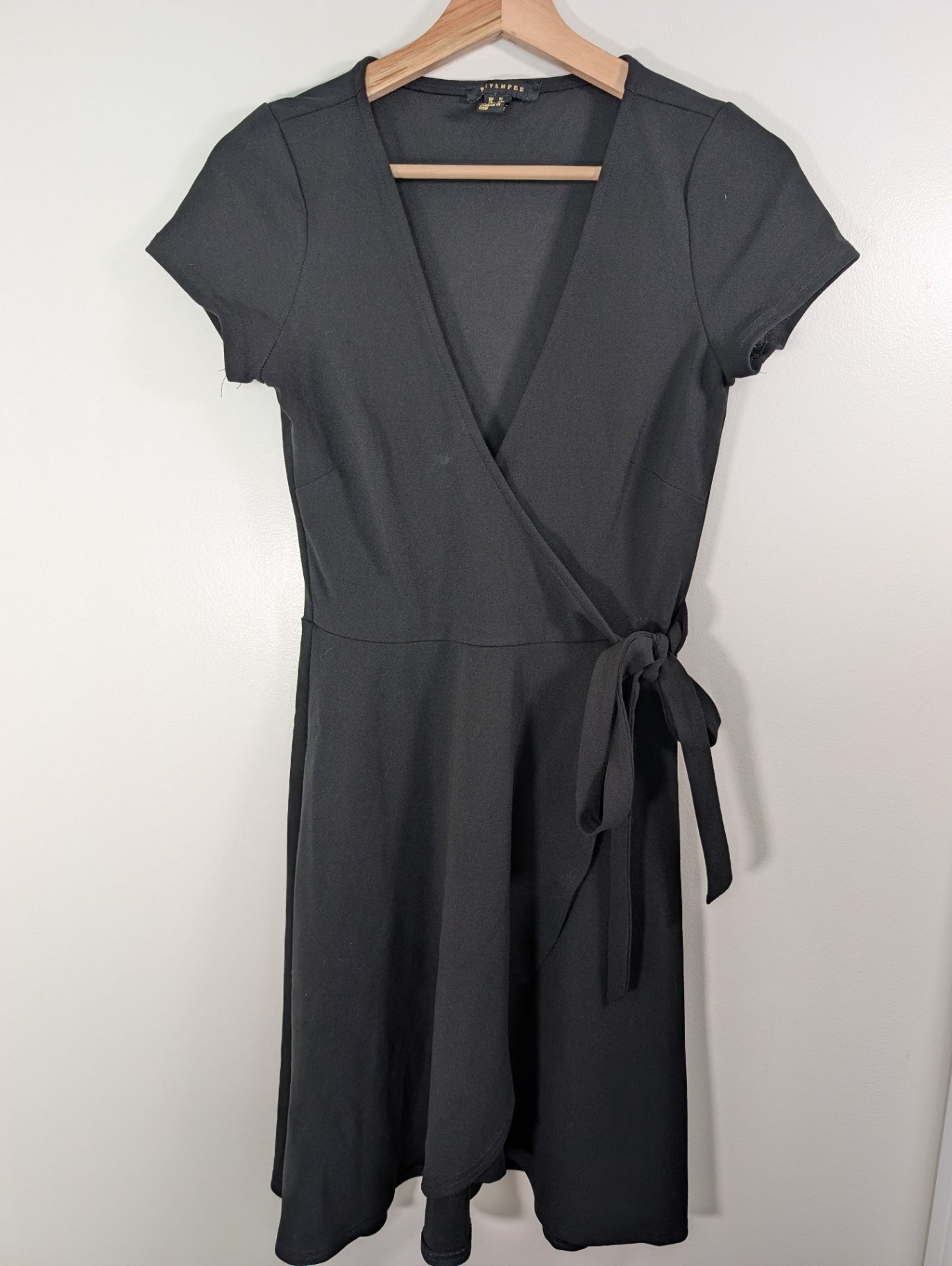 Revamped faux wrap dress - M