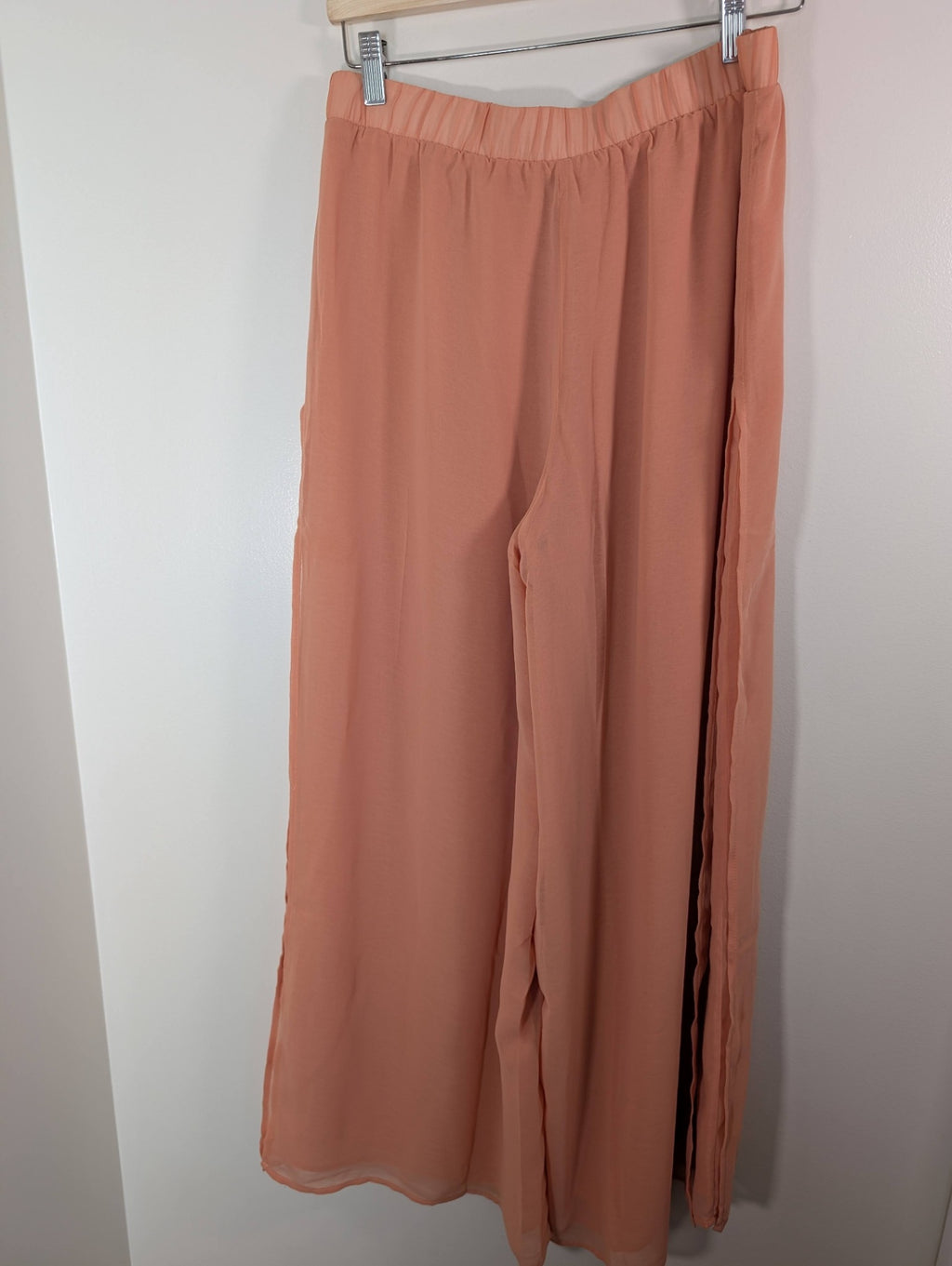 Unknown brand peach wide leg pant - M
