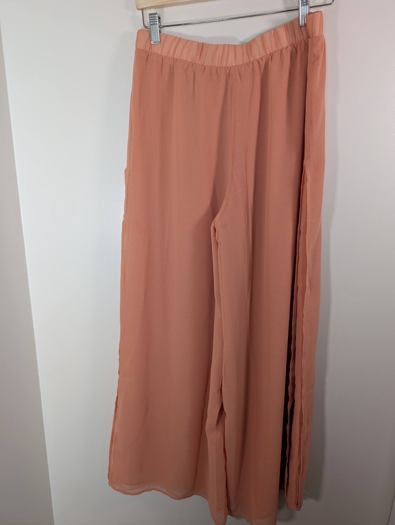 Unknown brand peach wide leg pant - M