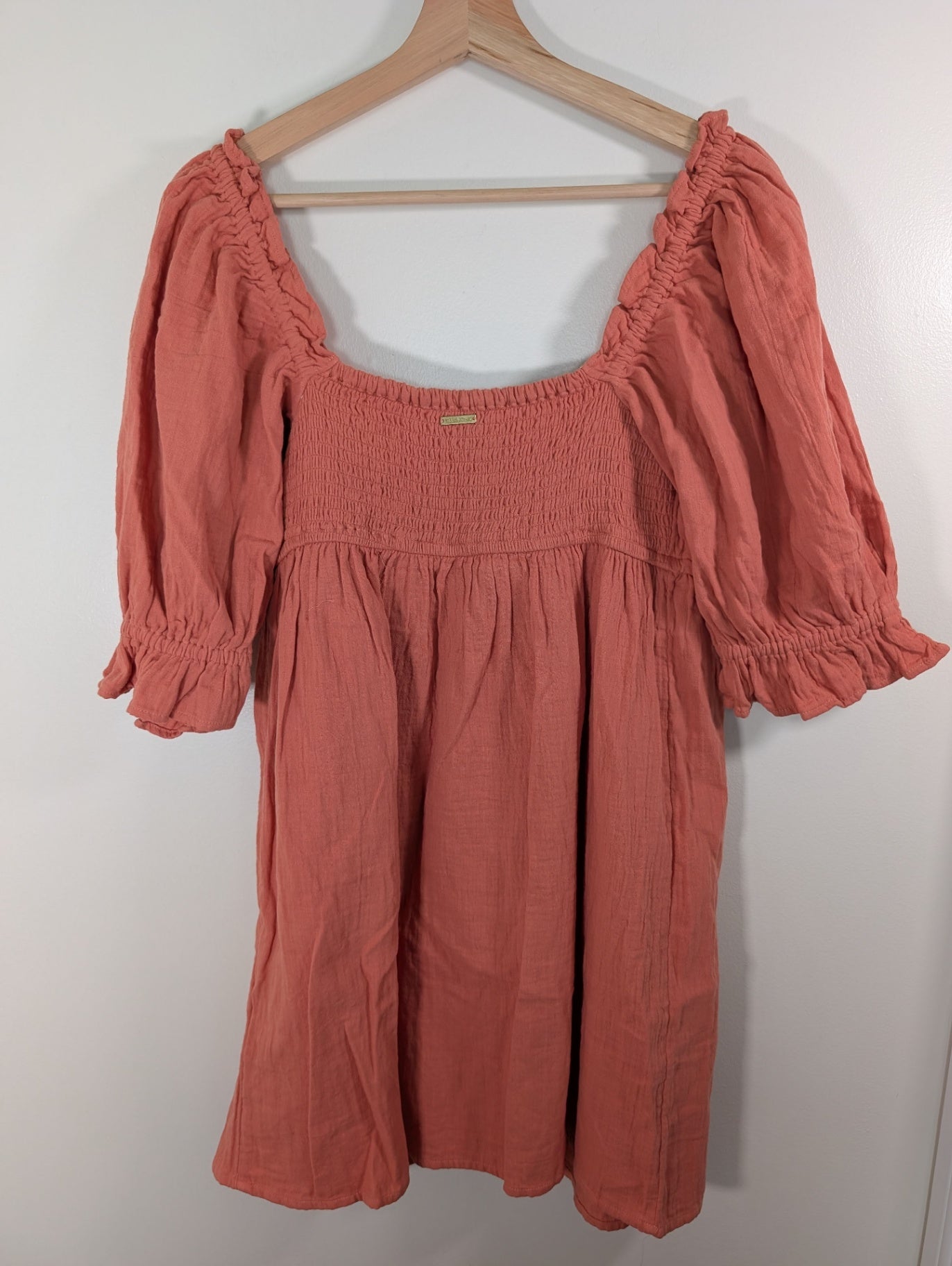 NWT Billabong dress - L