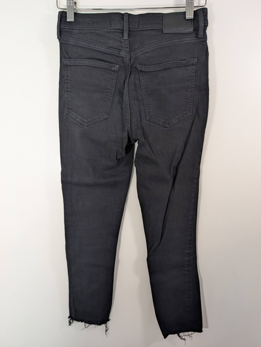 Denim Forum the lola high rise skinny crop - 28