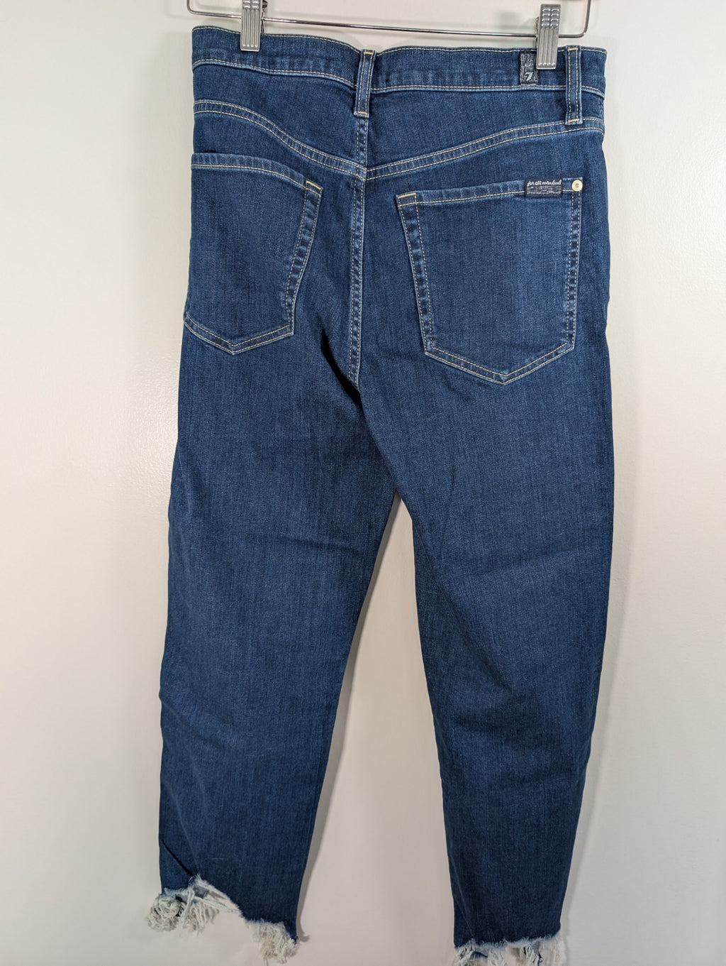 7 For All Mankind high waist cropped straight - 28