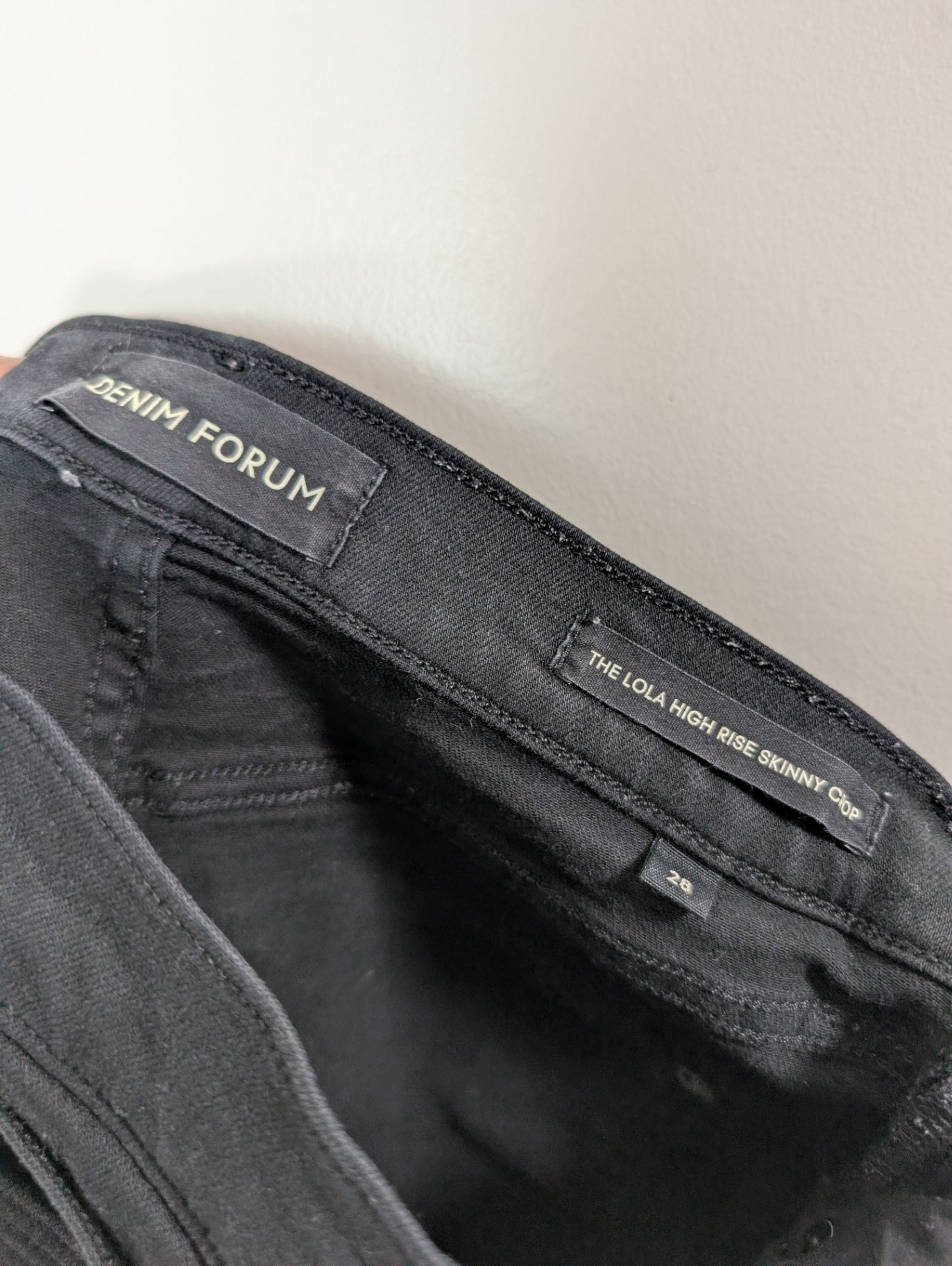Denim Forum the lola high rise skinny crop - 28
