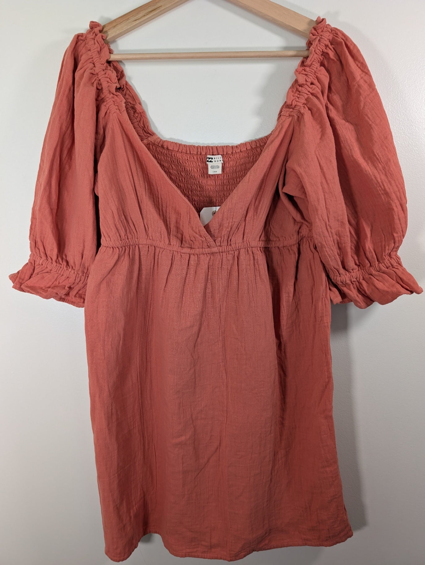 NWT Billabong dress - L