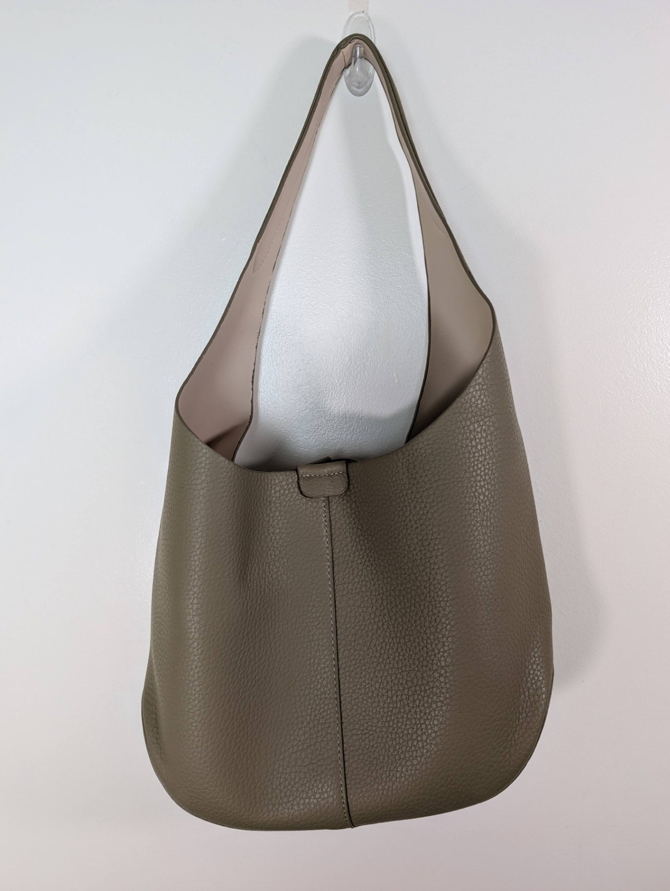 Unknown brand green purse 