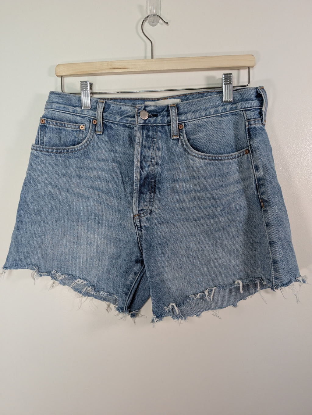 Denim Forum the ex-bf mid-thigh denim short - 28