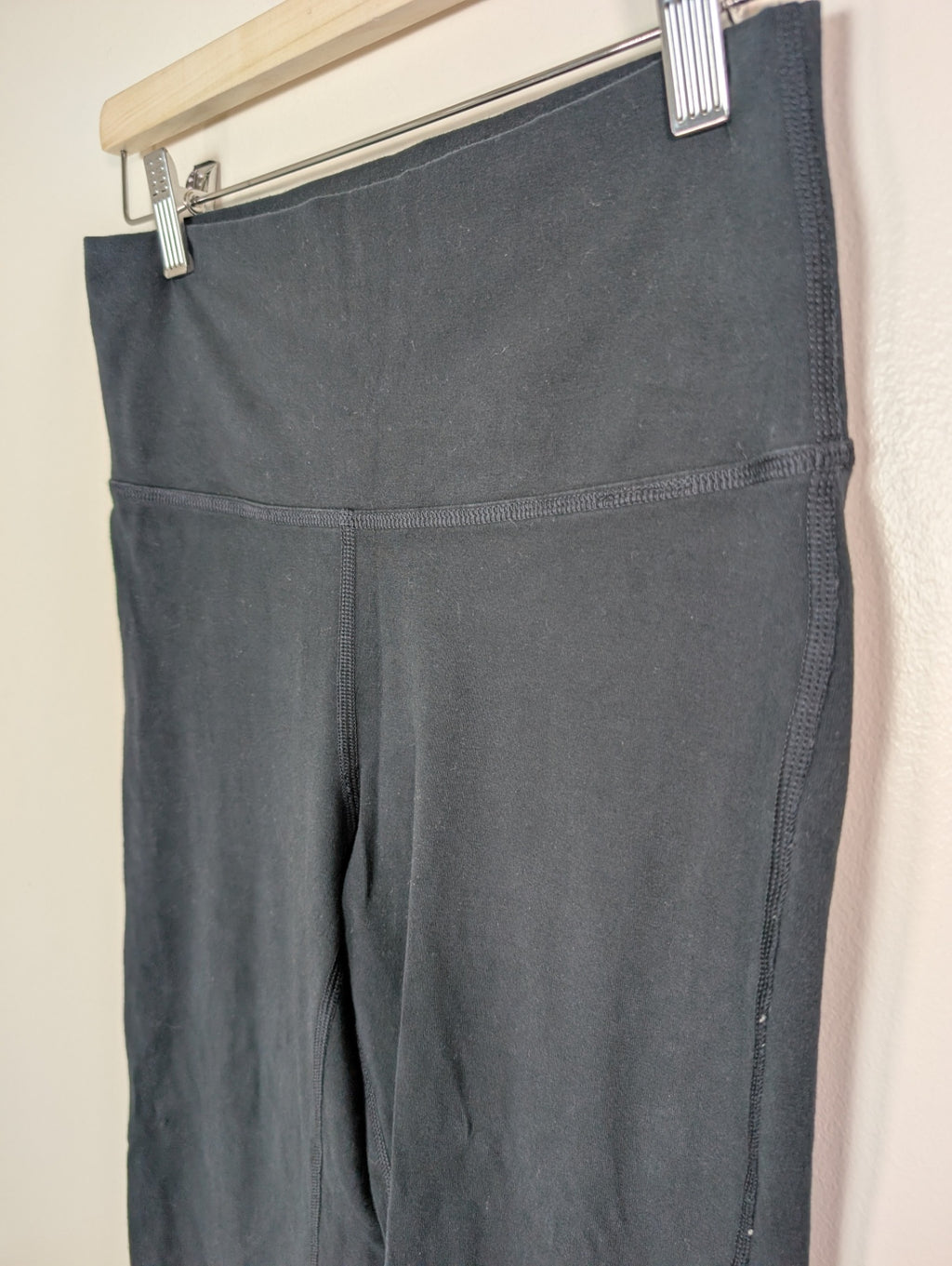TNA flare leggings - M