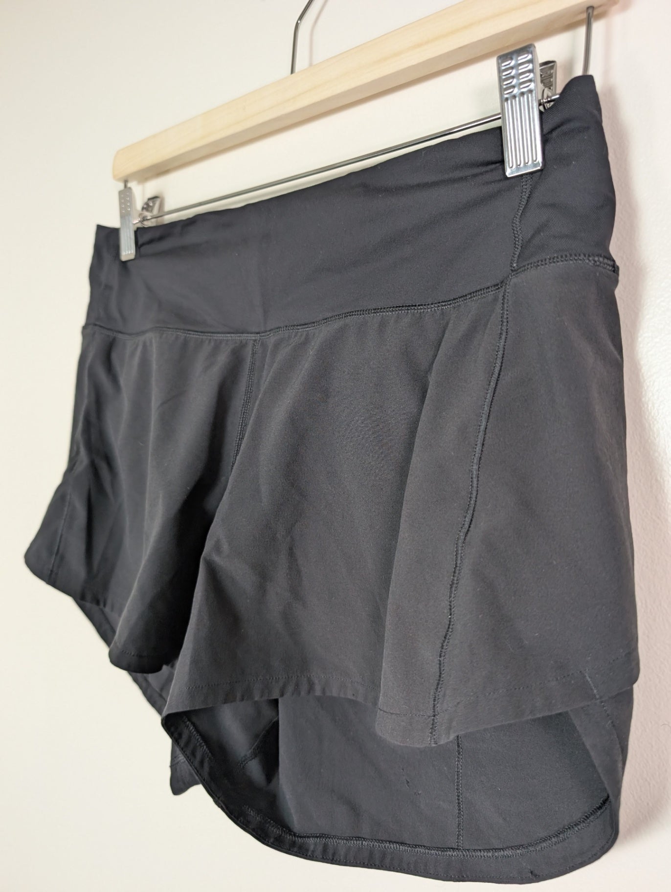 Lululemon black speed shorts - 6