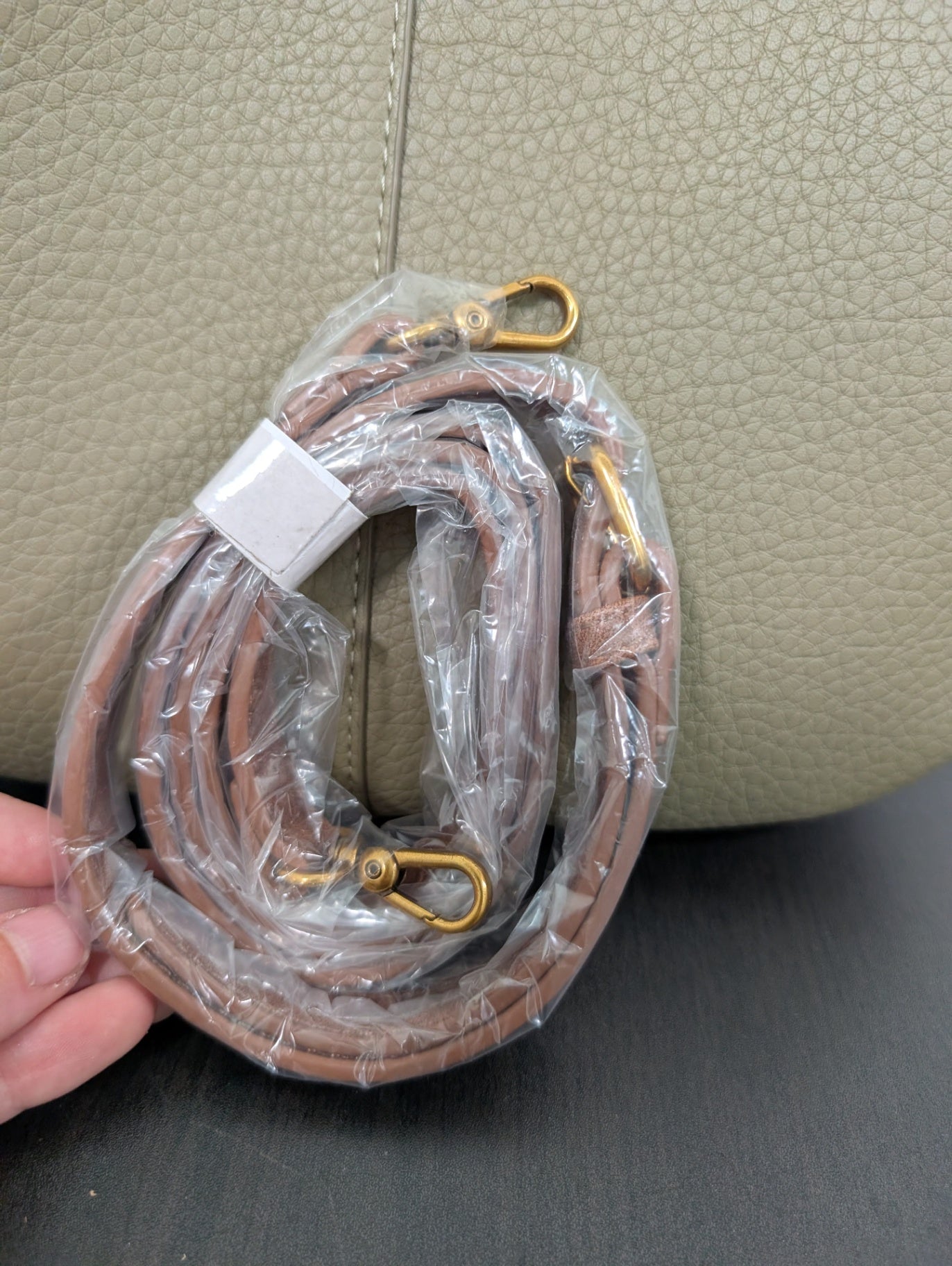 Unknown brand green purse 