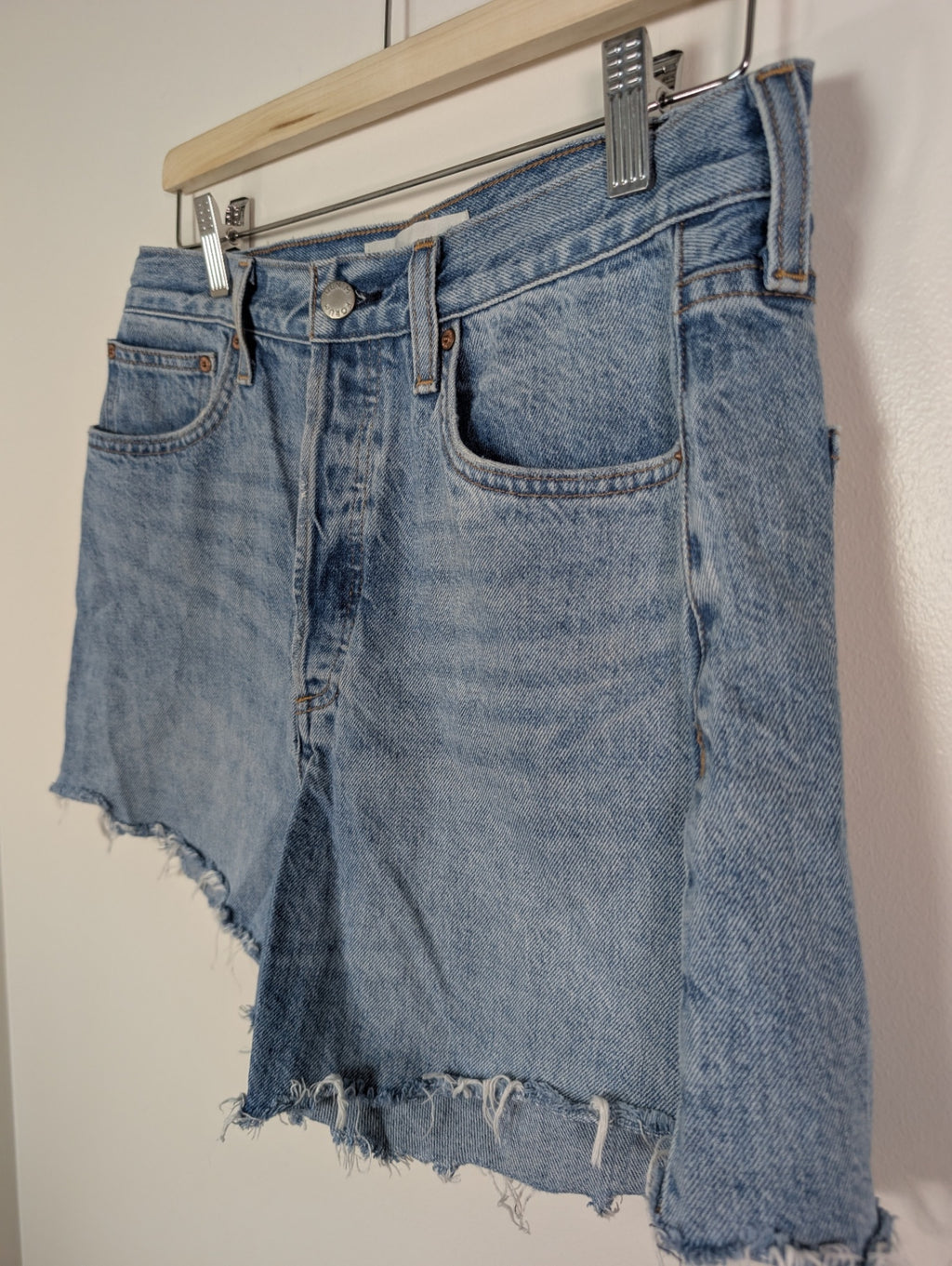 Denim Forum the ex-bf mid-thigh denim short - 28
