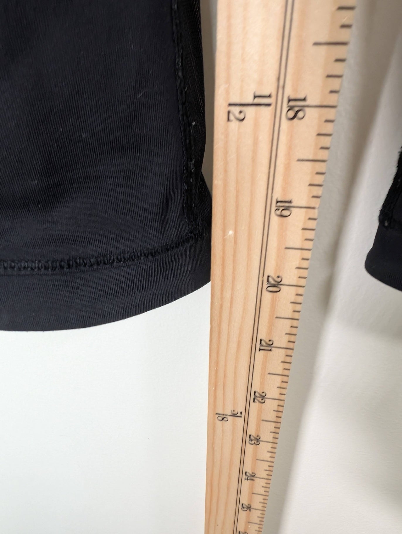 Lululemon black crop leggings - 6