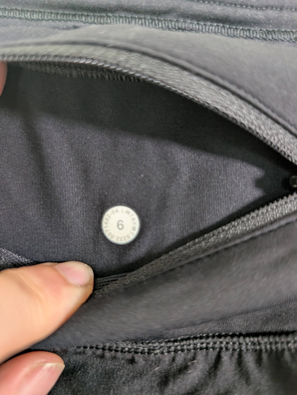 Lululemon black speed shorts - 6