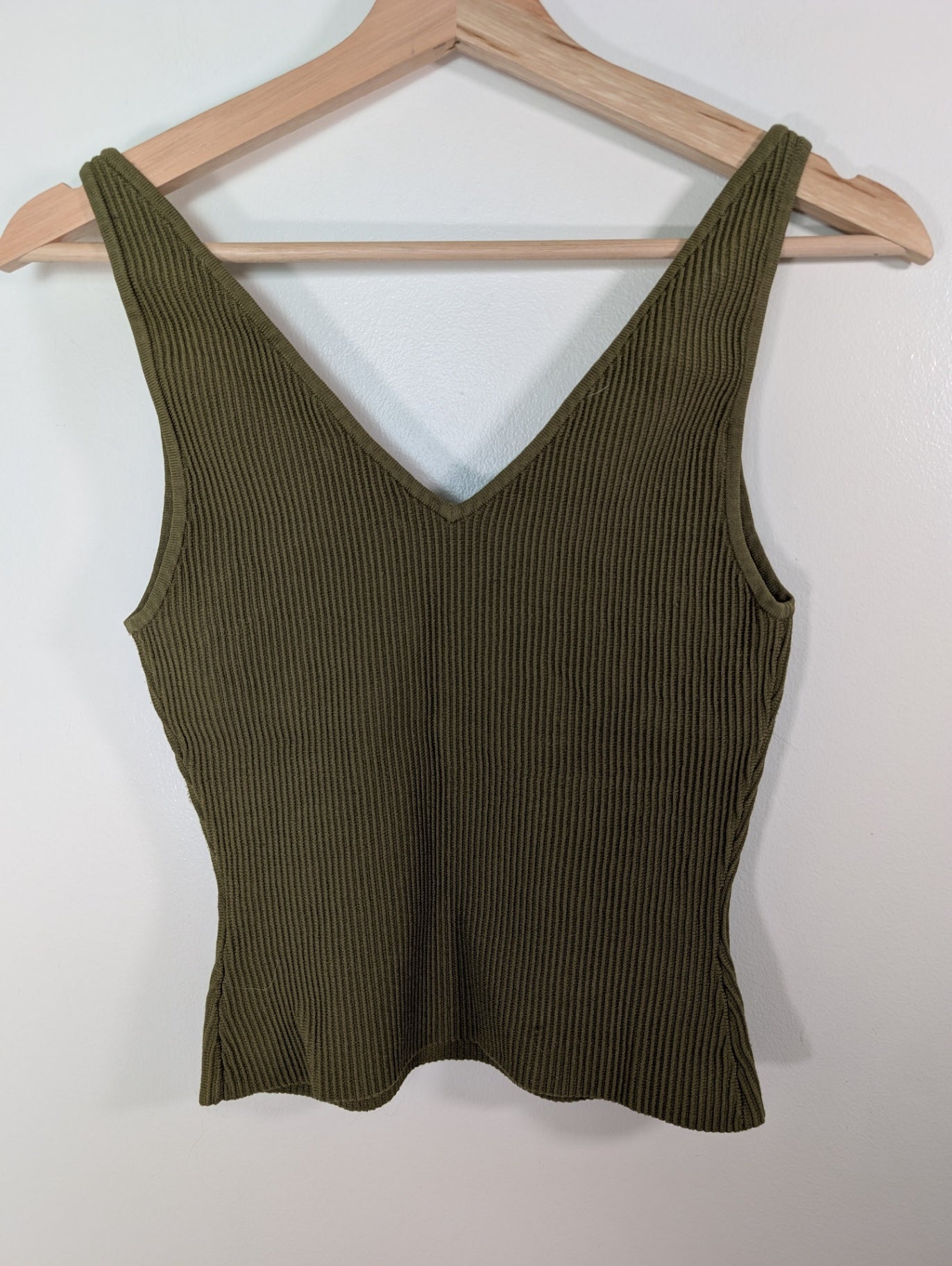 Babaton green ribbed tank - M