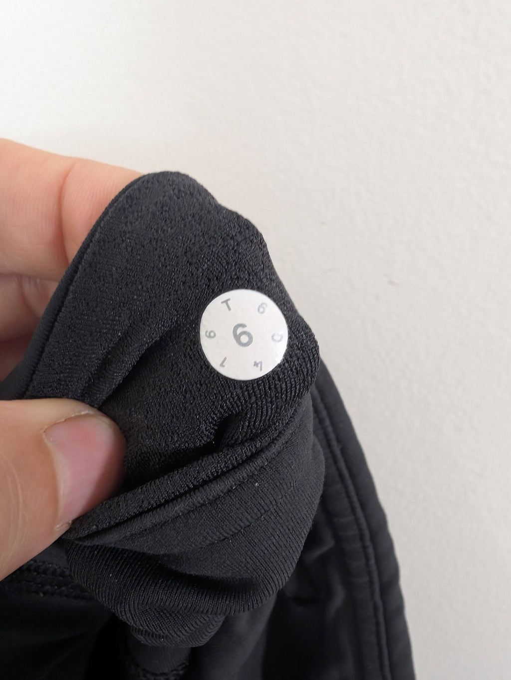 Lululemon black crop leggings - 6