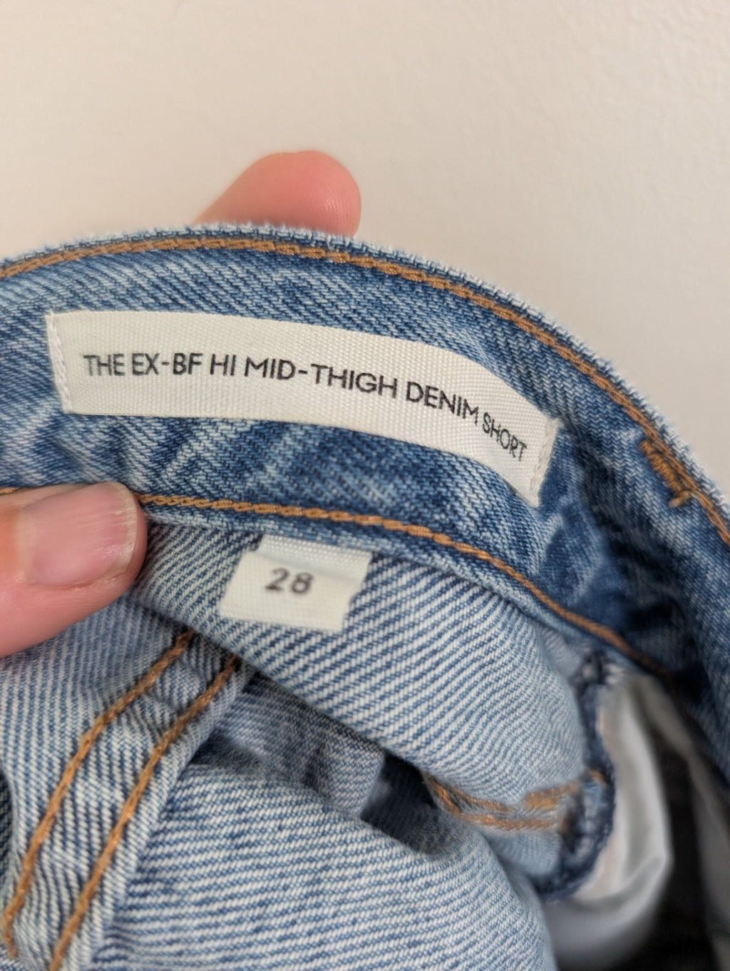 Denim Forum the ex-bf mid-thigh denim short - 28
