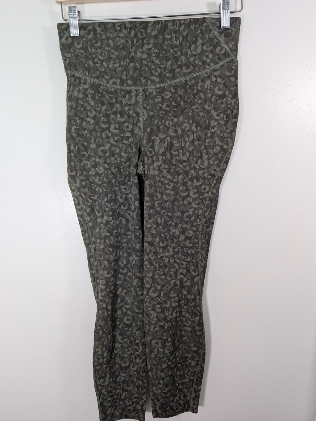 Lululemon base pace leggings - 8