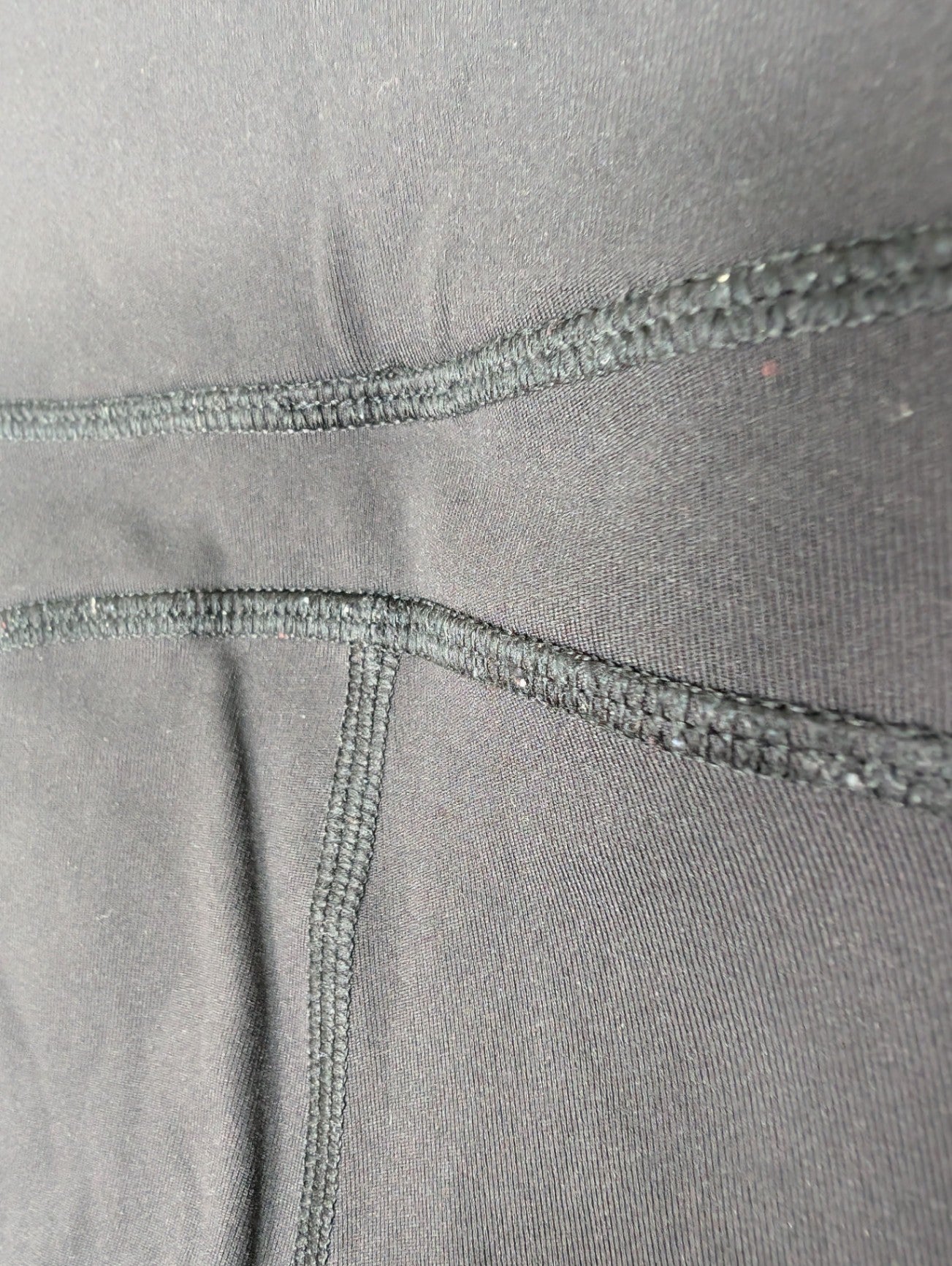 Lululemon black crop leggings - 6