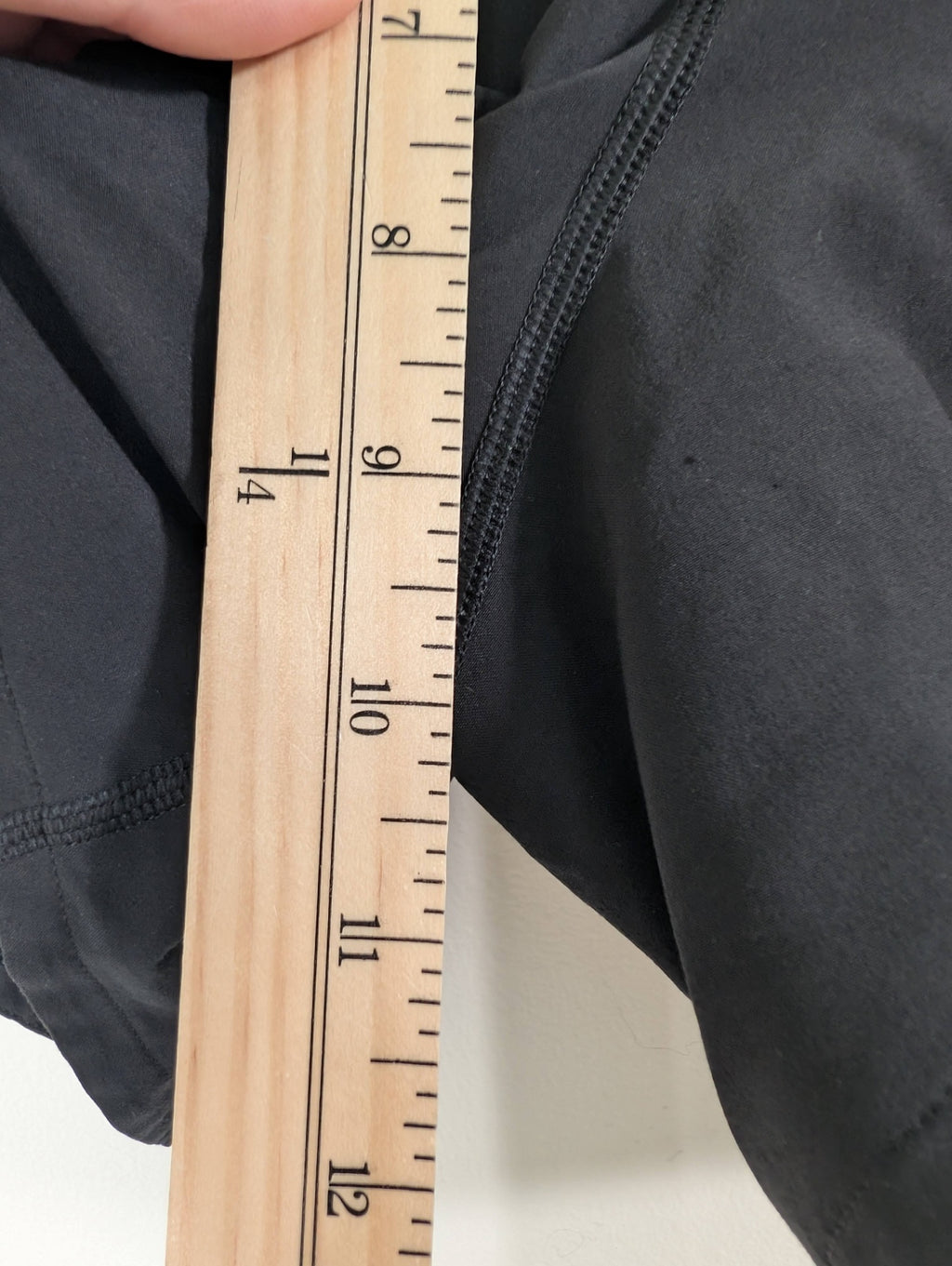 Lululemon black speed shorts - 6