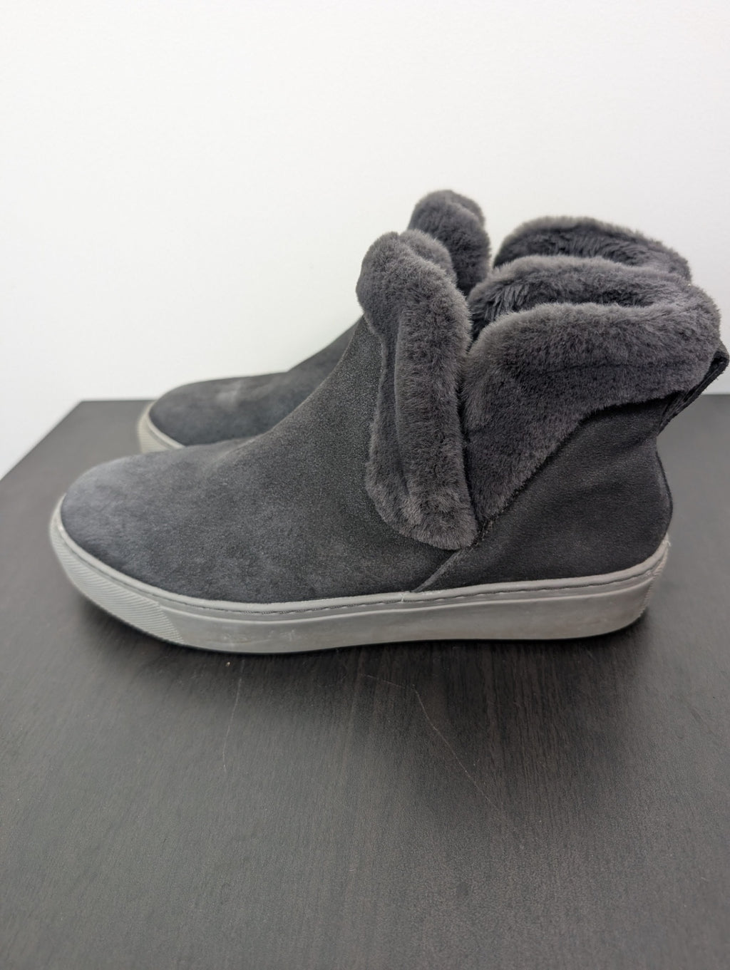 Cougar duffy booties - 9