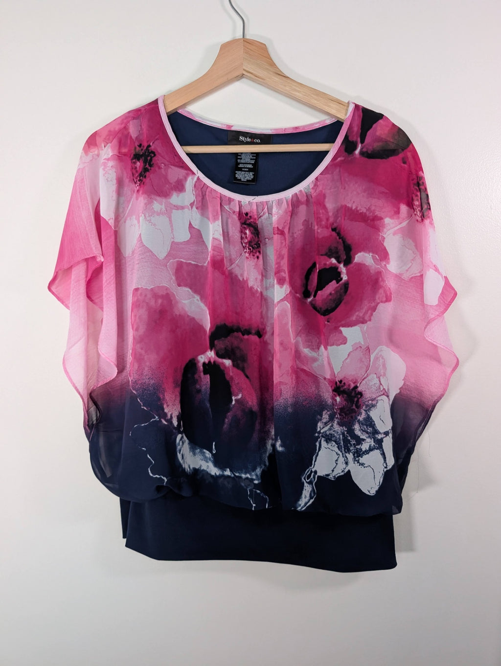 Style&Co. floral blouse - M