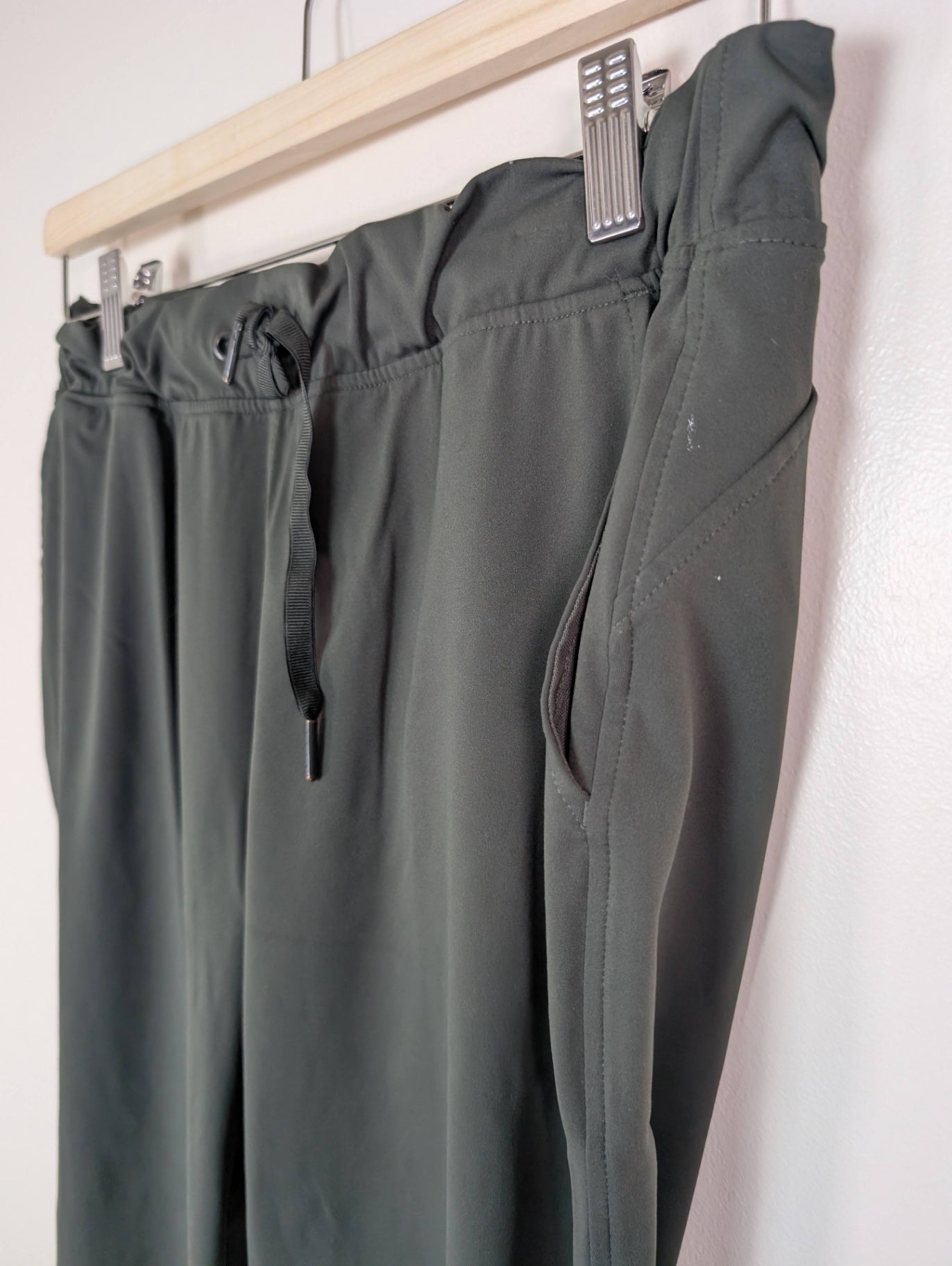 Reflex green joggers - S