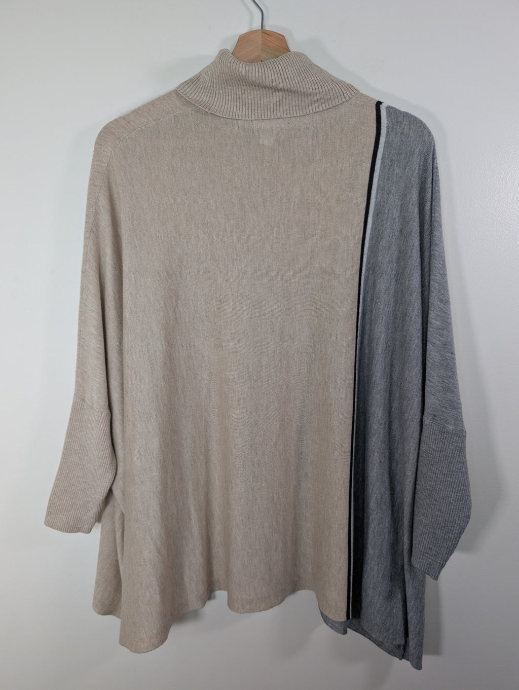 Calvin Klein knit turtleneck poncho - S