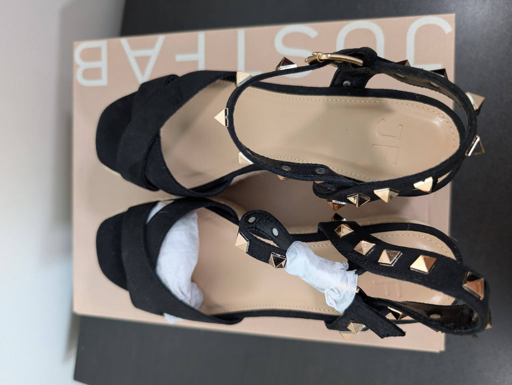 NWT Just Fab shoes - 7