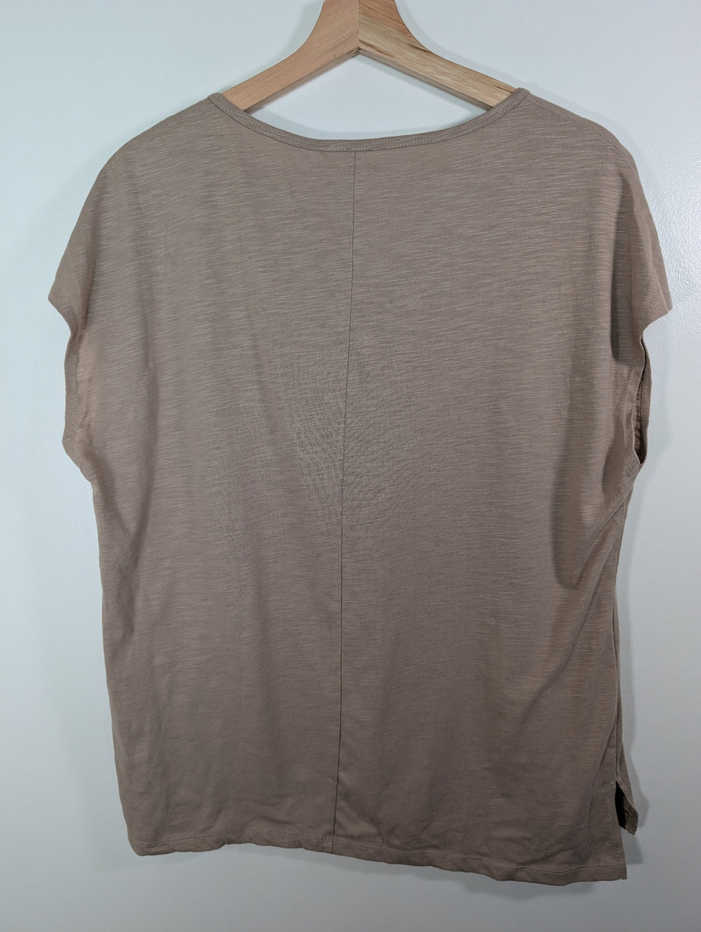 Shein tan knit tee - L